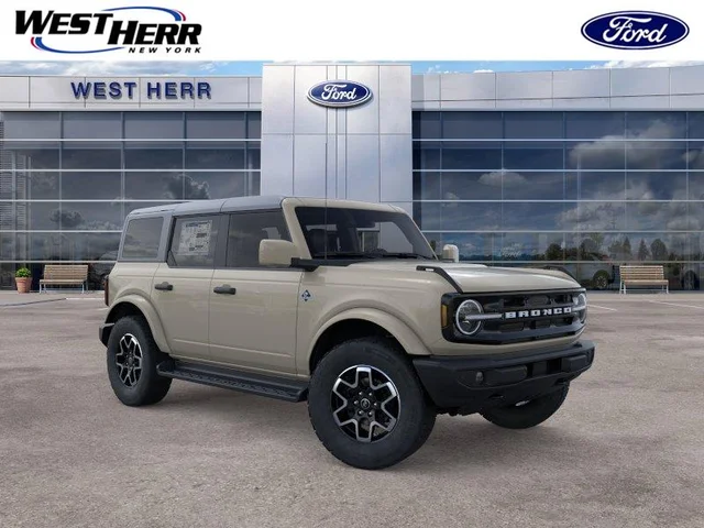 2026 Ford Bronco Outer Banks®