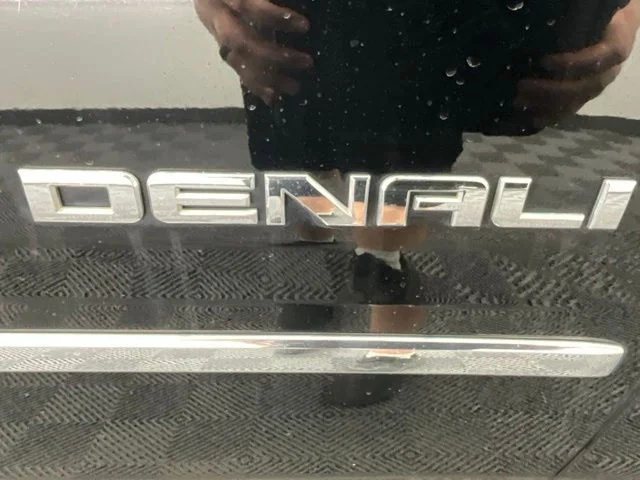 Used 2019 Black GMC Denali image 21