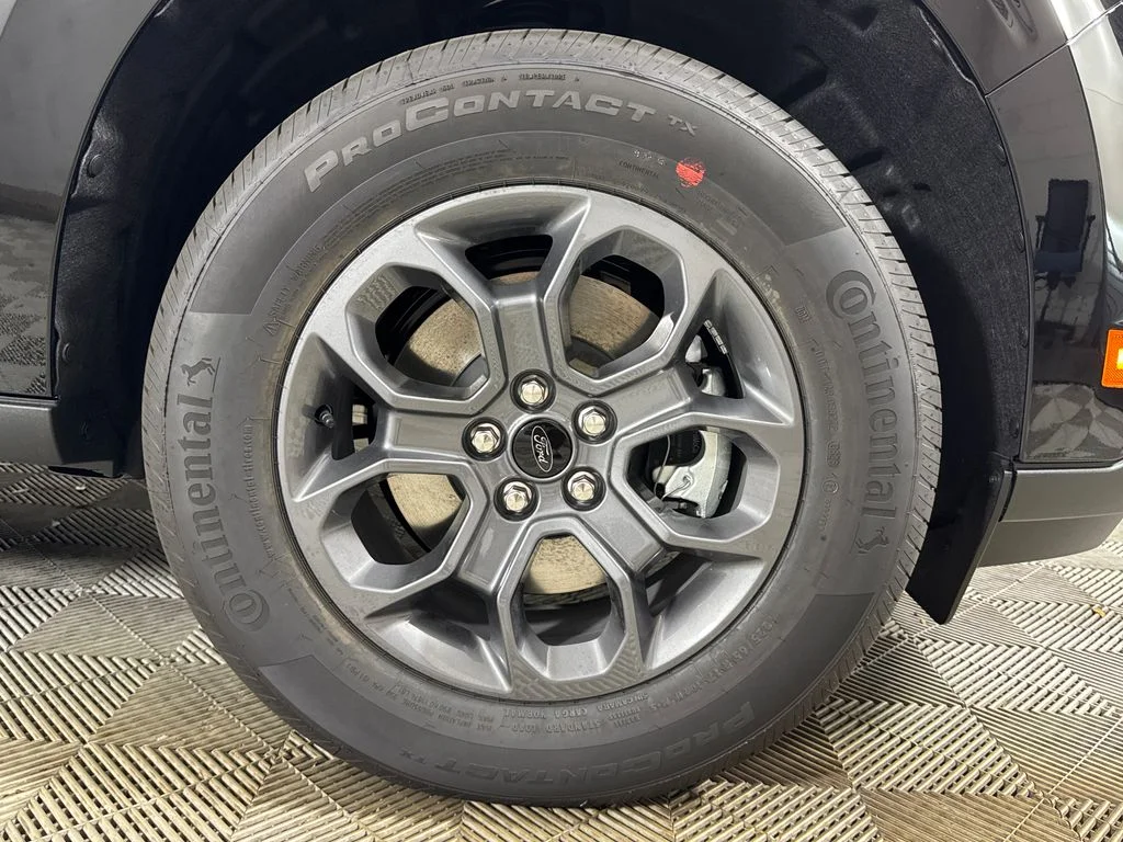 New 2026 Black Ford XLT image 14