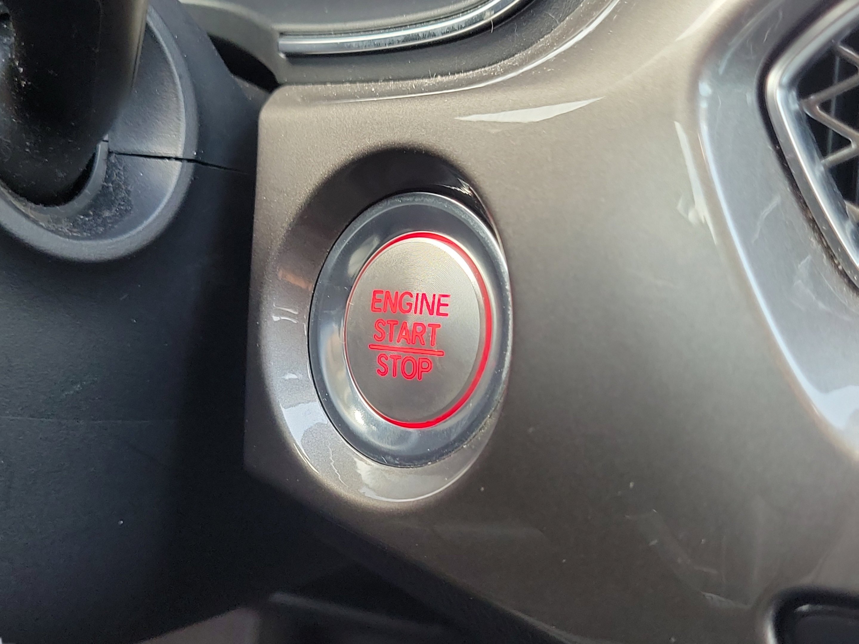 Used 2024 White Acura  image 15