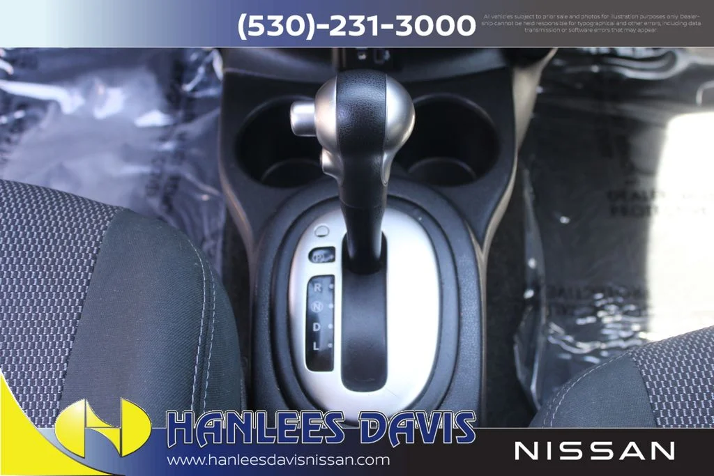 Used 2019 Silver Nissan 1.6 SV image 19