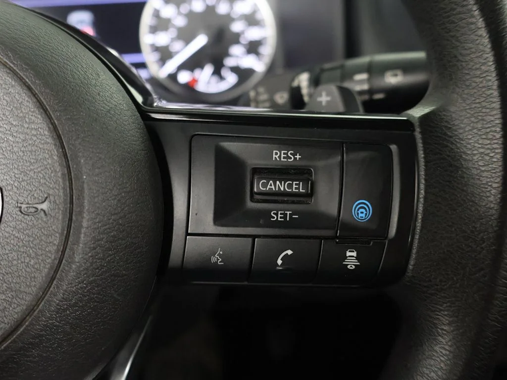 Used 2023 Silver Nissan SV image 37