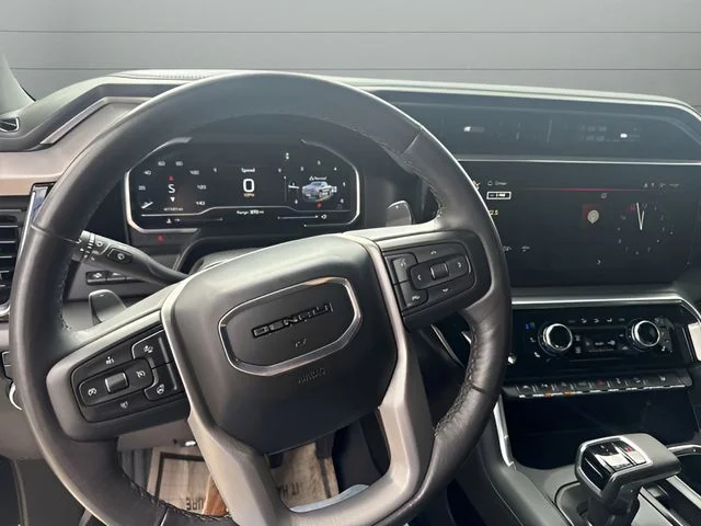 Used 2023 Silver GMC Denali image 11