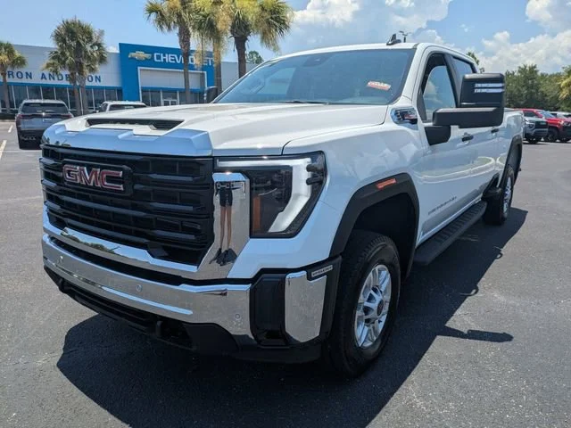New 2025 Summit White GMC Pro image 7