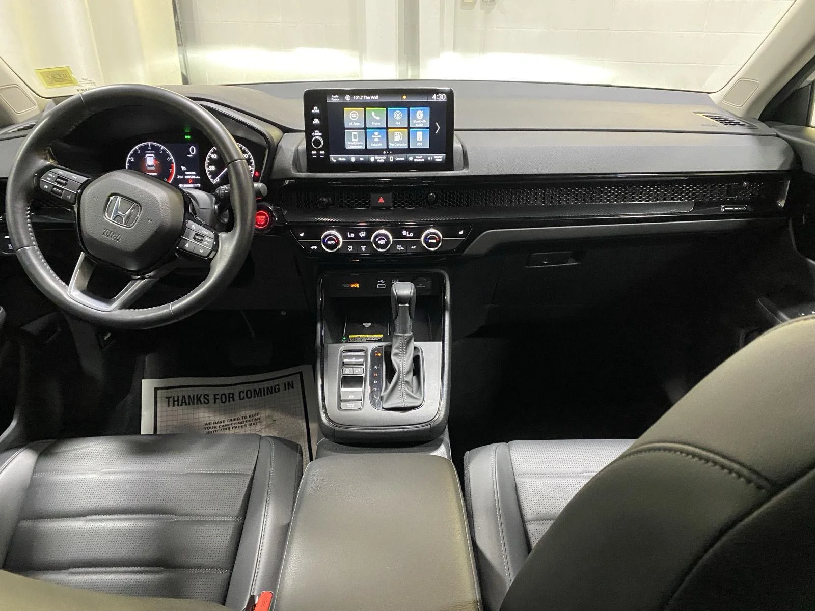 Used 2024 Lunar Silver Metallic Honda EX-L image 13