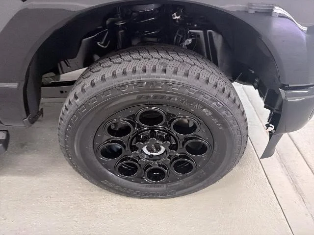 New 2027 Agate Black Metallic Ford F-250® Lariat® image 22