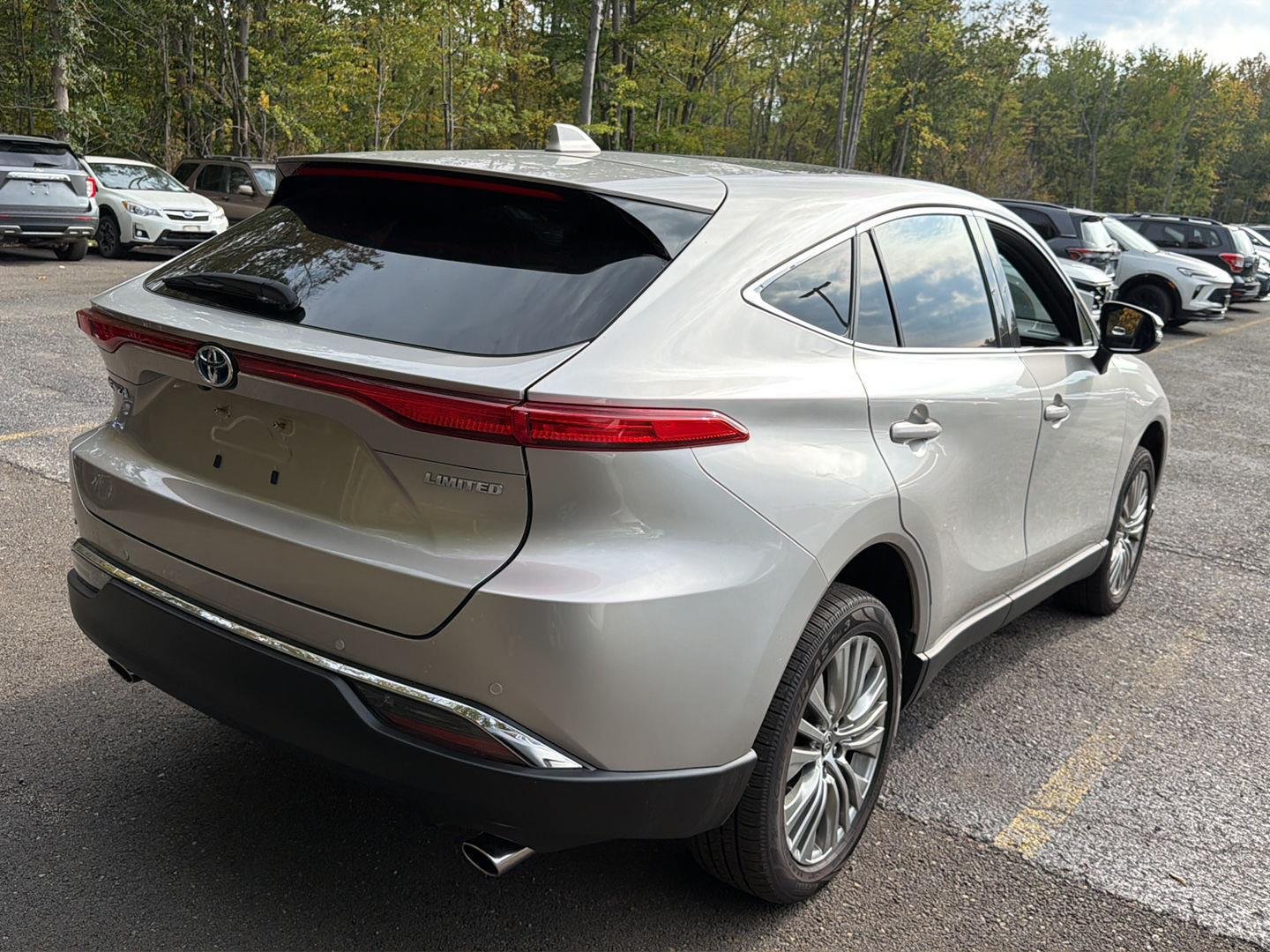 Used 2023 Titanium Glow Toyota Limited image 7