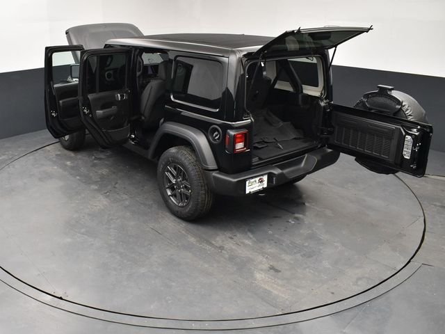 New 2026 Black Clear-Coat Exterior Paint Jeep Sport S image 28