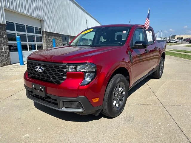 Used 2026 Red Ford XLT image 4