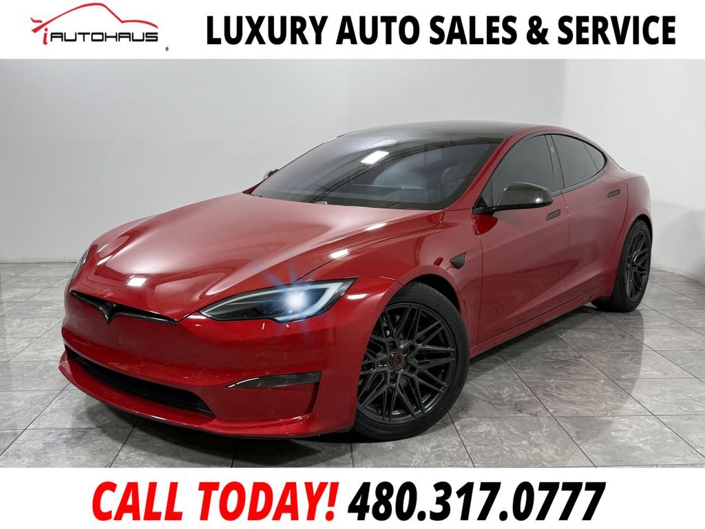 2022 Tesla Model S Plaid's photo