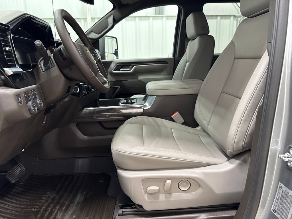 New 2026 Sterling Gray Metallic Chevrolet LTZ image 25