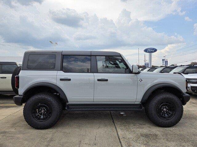 New 2026 Avalanche Gray Ford Outer Banks® image 6