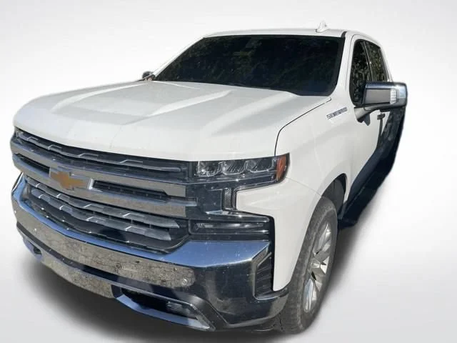Used 2020 SUMMIT WHITE Chevrolet LTZ image 4