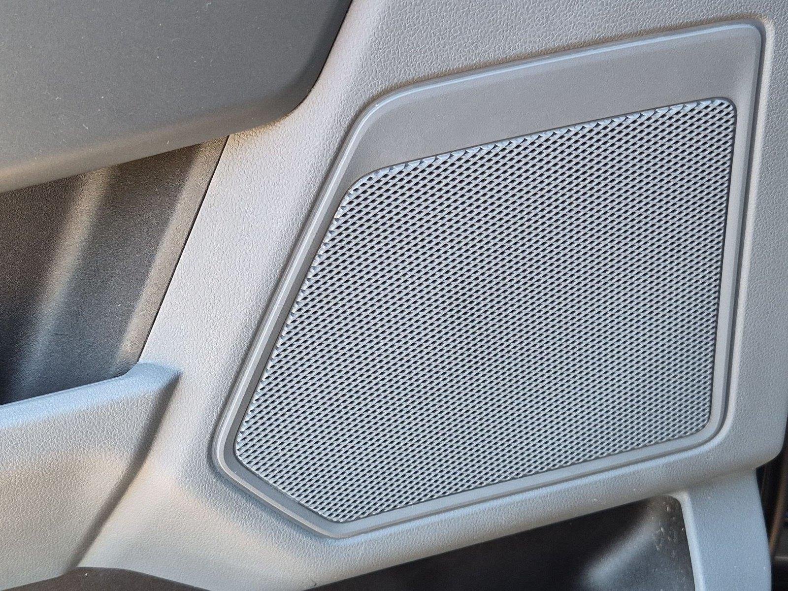 Used 2022 Antimatter Blue Metallic Ford XLT image 16