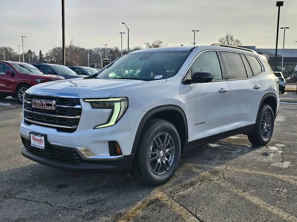 New 2026 Summit White GMC Elevation image 6