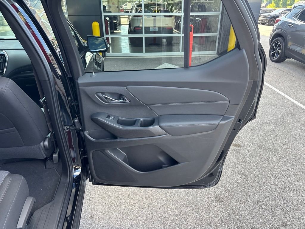 Used 2024 Black Chevrolet LT Cloth image 40