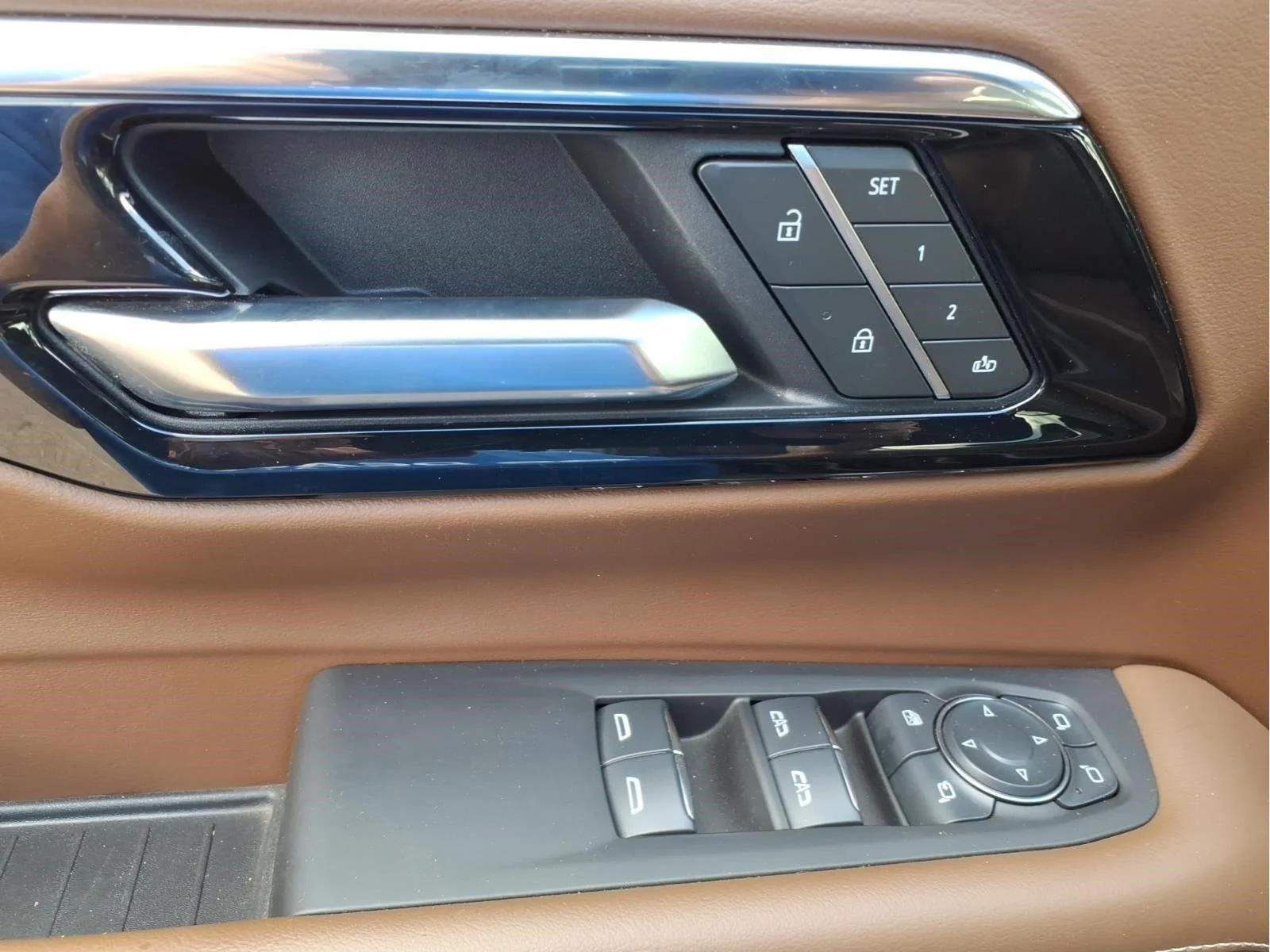 Used 2025 Dark Ash Metallic Chevrolet High Country image 20