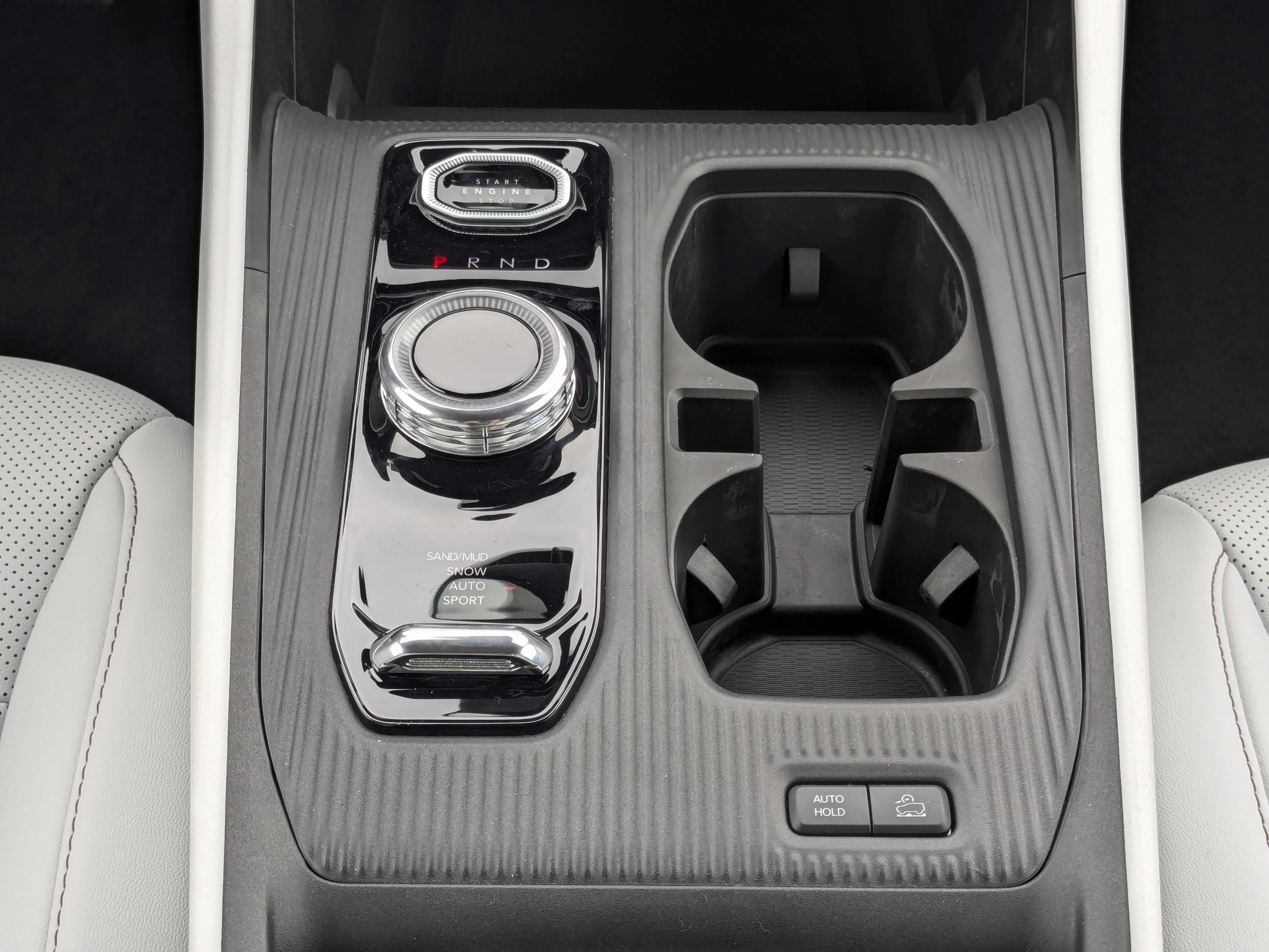 New 2026 Red Jeep Limited - - Power Sunroof - Power Liftgate - Remote Start & tons more! image 25