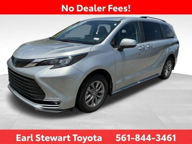 Certified Used 2024 CELESTIAL SILVER Toyota  image 8
