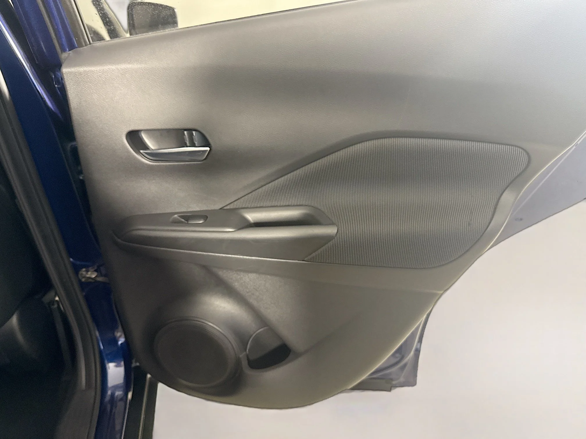 Used 2020 Deep Blue Pearl/Fresh Powder Nissan SV image 24