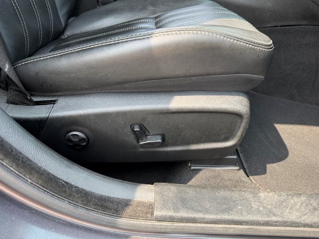 Used 2019 Gray Chrysler S image 22