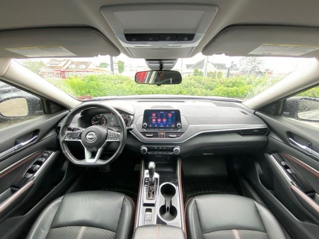 Used 2023 Pearl Nissan 2.5 SR image 17
