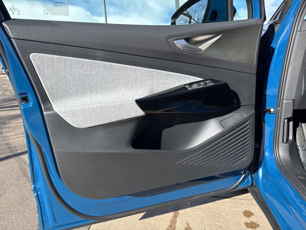 2026 Volkswagen ID.4 PRO - Photo 10