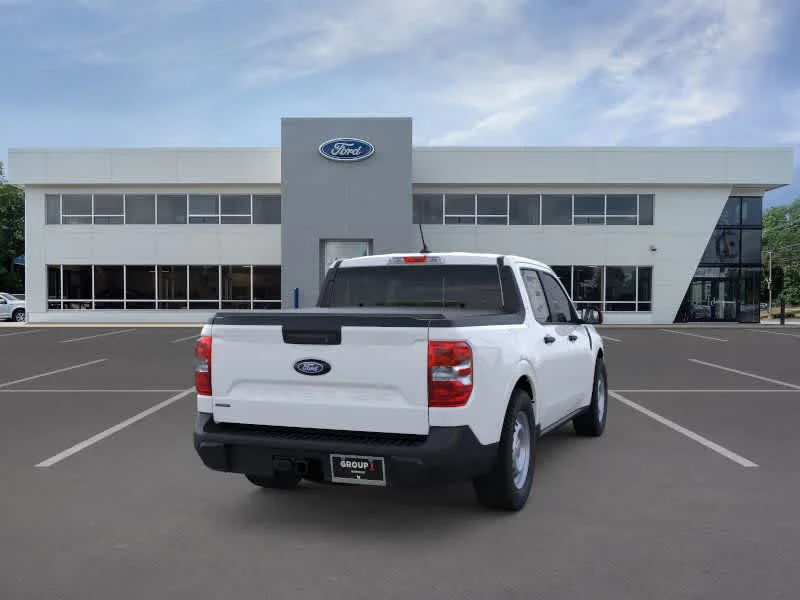 New 2026 Oxford White Ford XL image 8