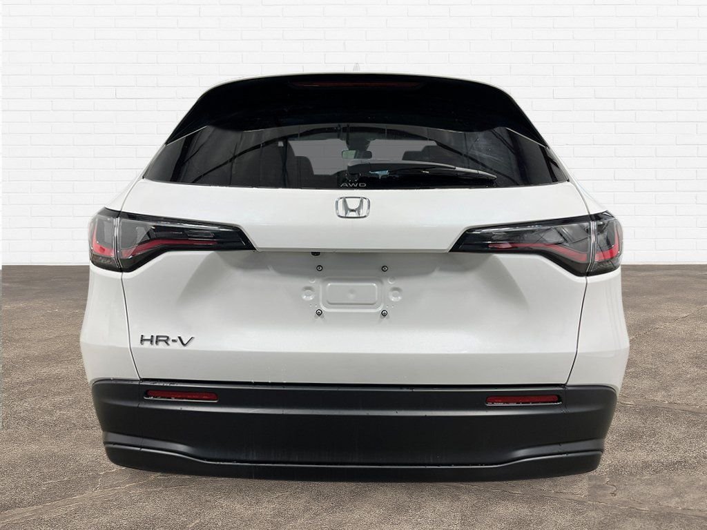 New 2027 Platinum White Pearl Honda LX image 5