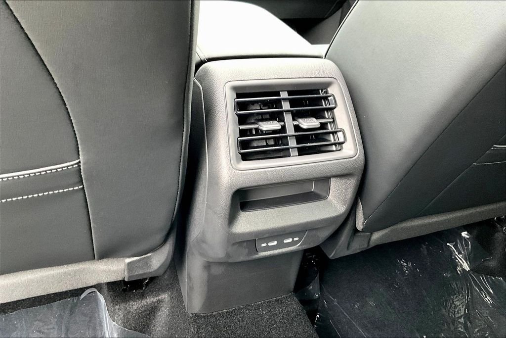 New 2026 Beige Volkswagen 2.0T SE R-Line Black image 9