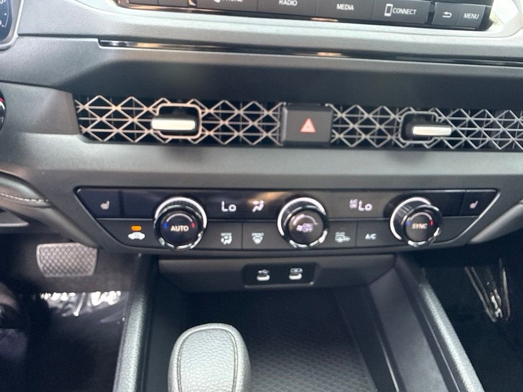 Used 2024  Honda EX image 22