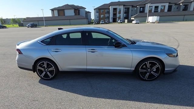 2025 Honda Accord Hybrid Sport - Photo 32