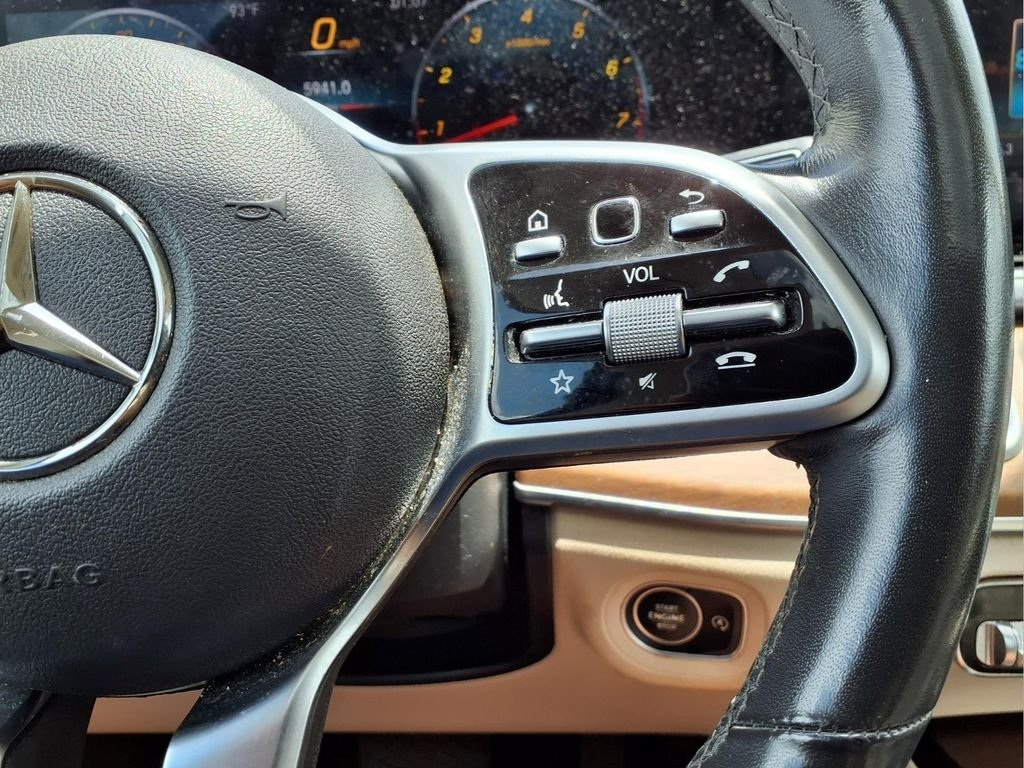Used 2020 White Mercedes-Benz GLE 350 image 19