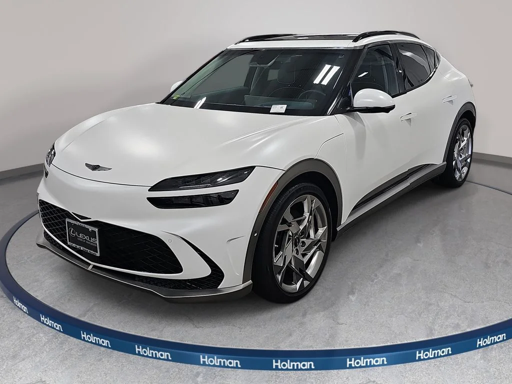 Used 2024 White Genesis Performance image 1