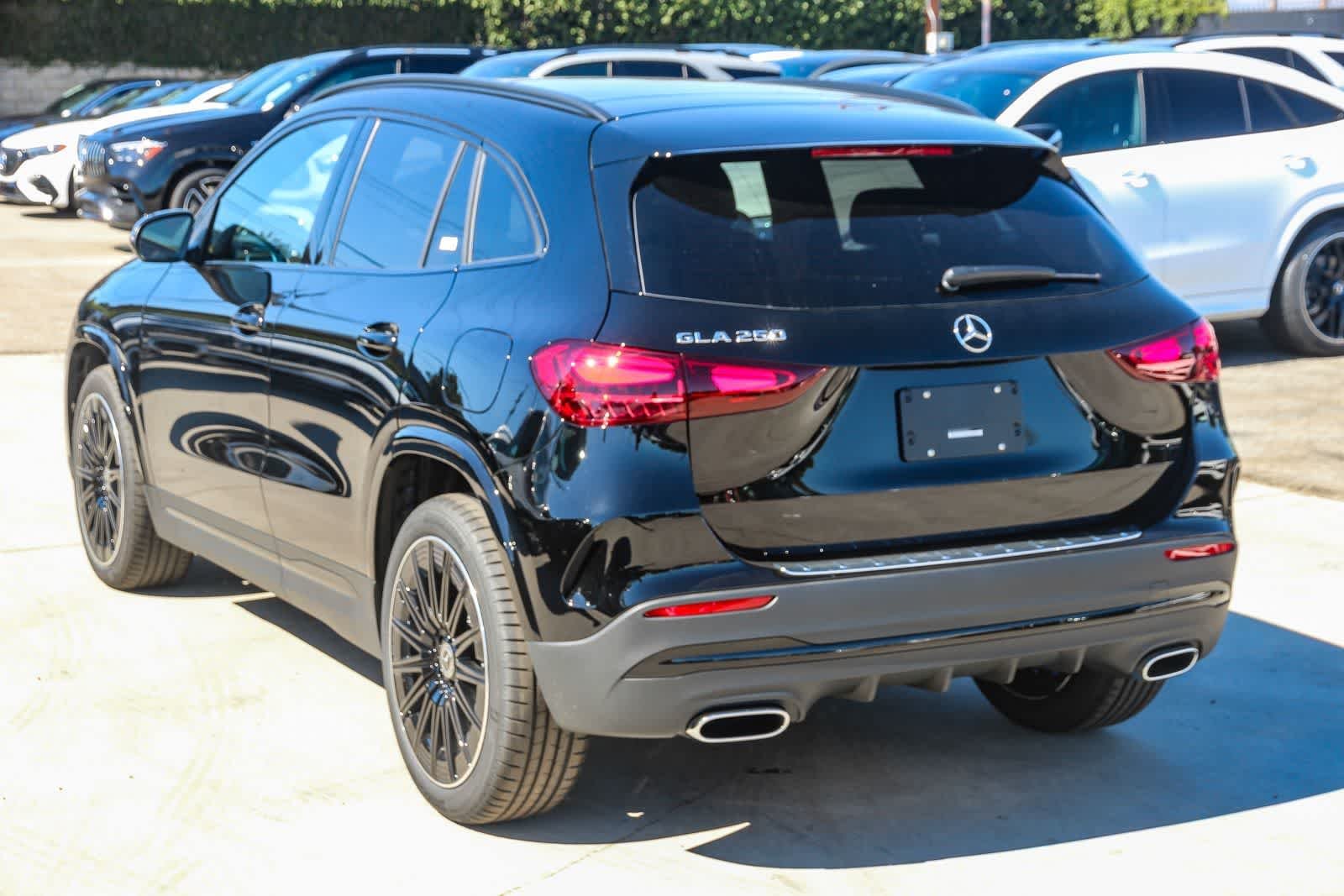 New 2026 Night Black Mercedes-Benz GLA 250 image 6