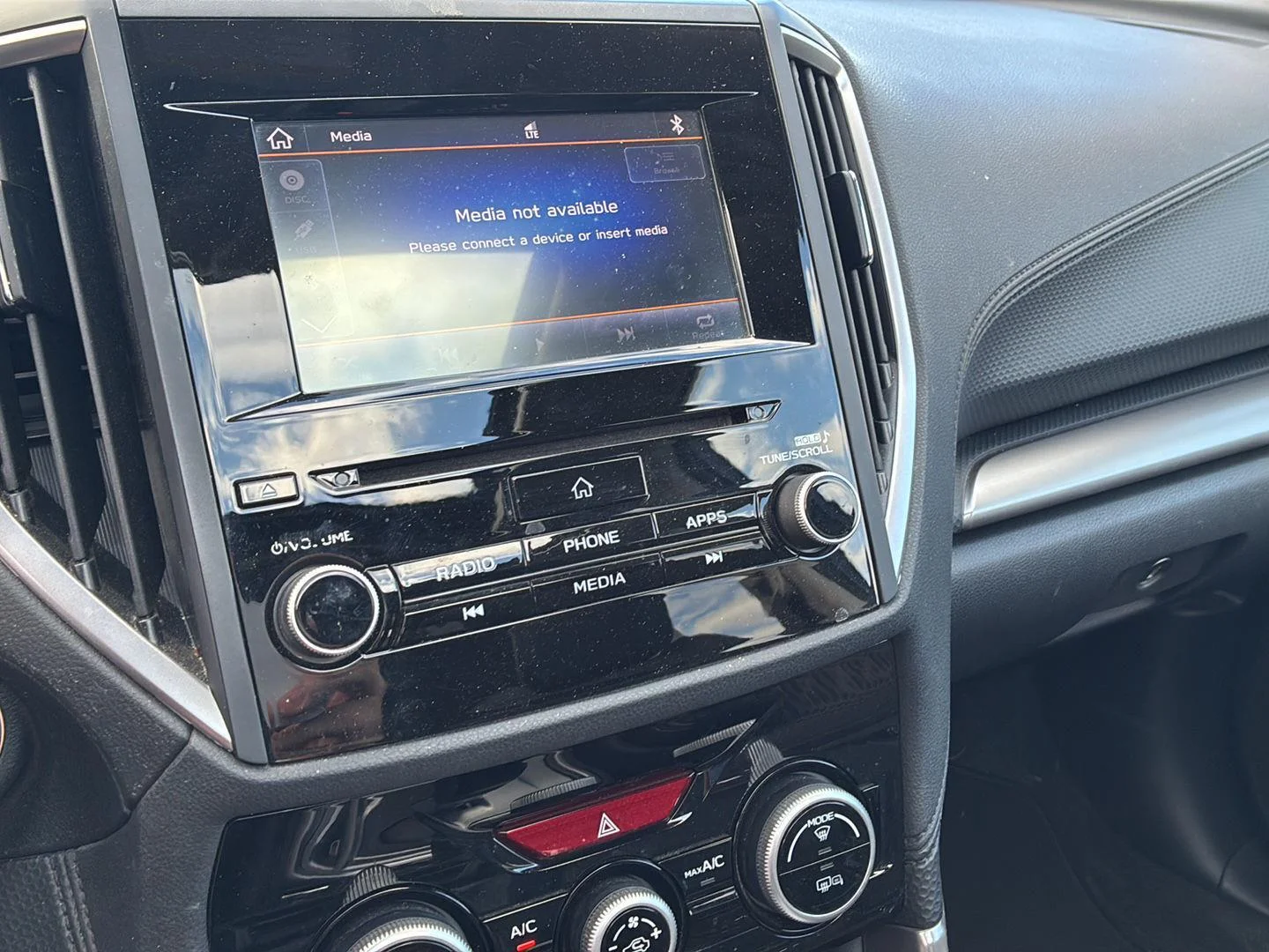 Used 2019 Dark Gray Metallic Subaru Premium image 4