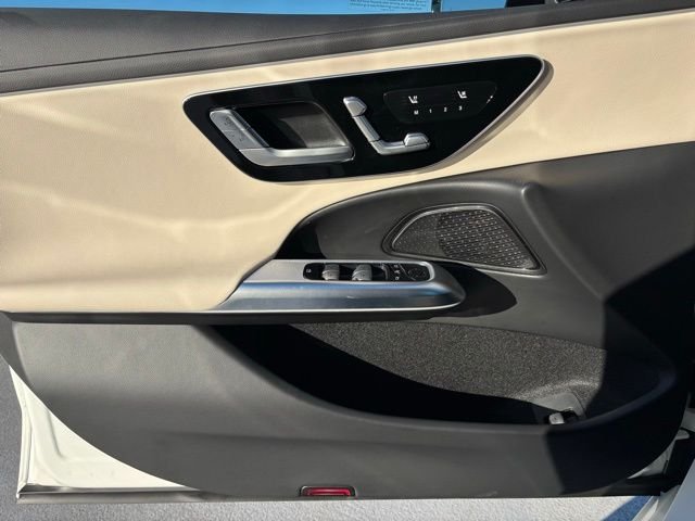 New 2026 Polar White Mercedes-Benz E 350 image 15
