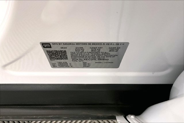 Used 2024 Summit White GMC Denali image 42