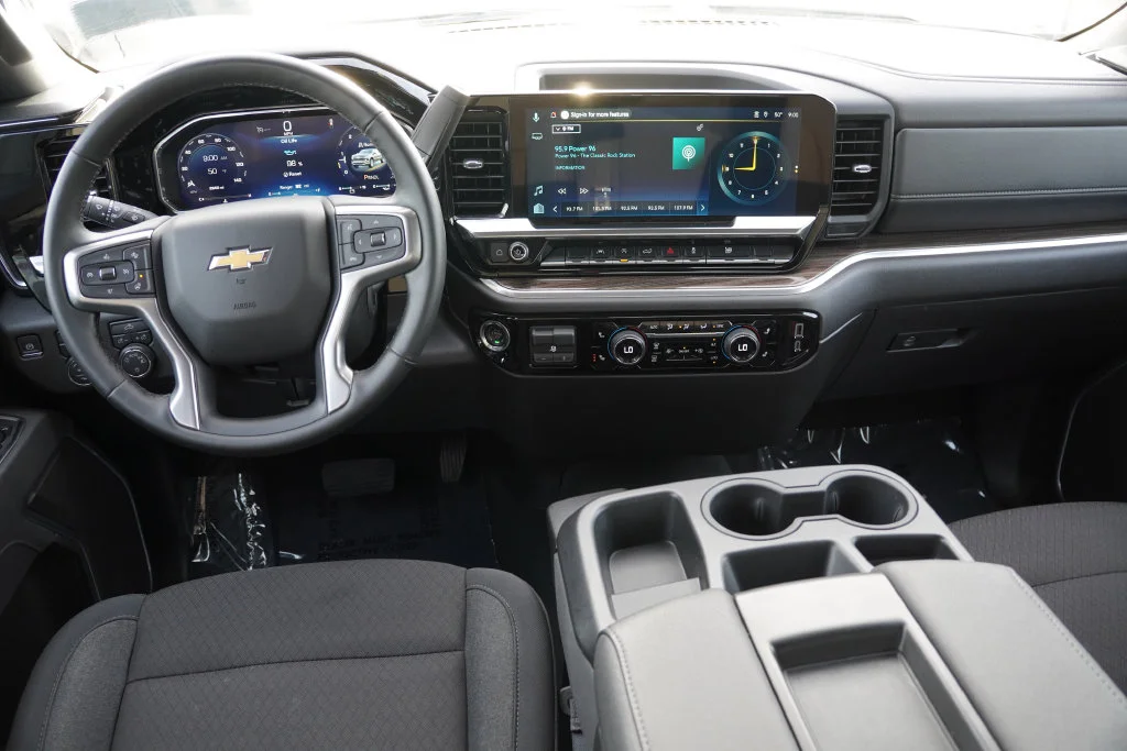2026 Chevrolet Silverado 1500 LT - Photo 18