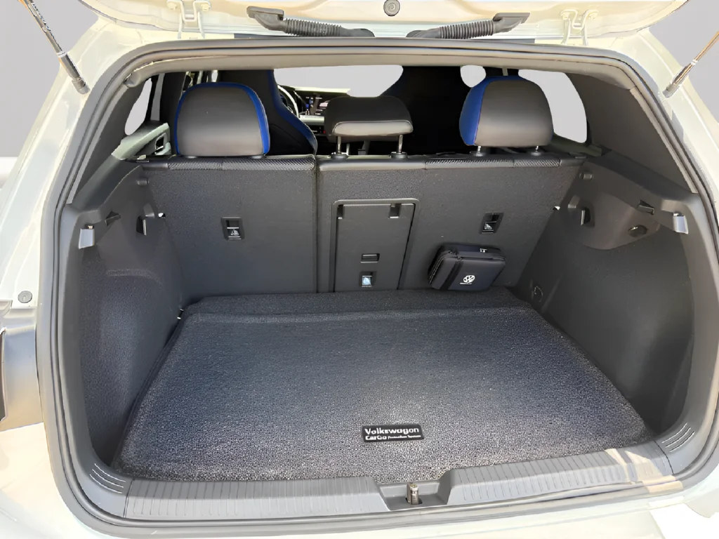 Used 2022  Volkswagen 2.0T image 44