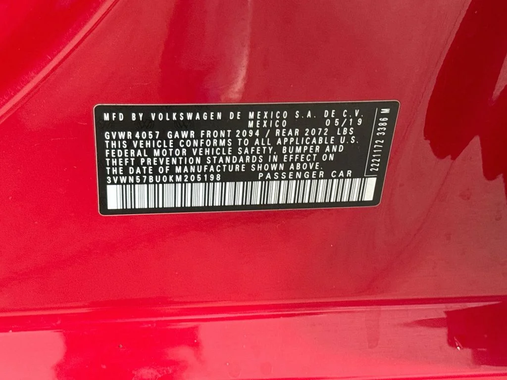 Used 2019 Tornado Red Volkswagen S image 29