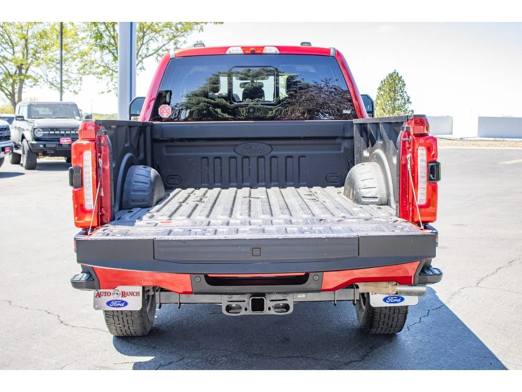 Used 2023 Rapid Red Metallic Tinted Clearcoat Ford LARIAT image 11
