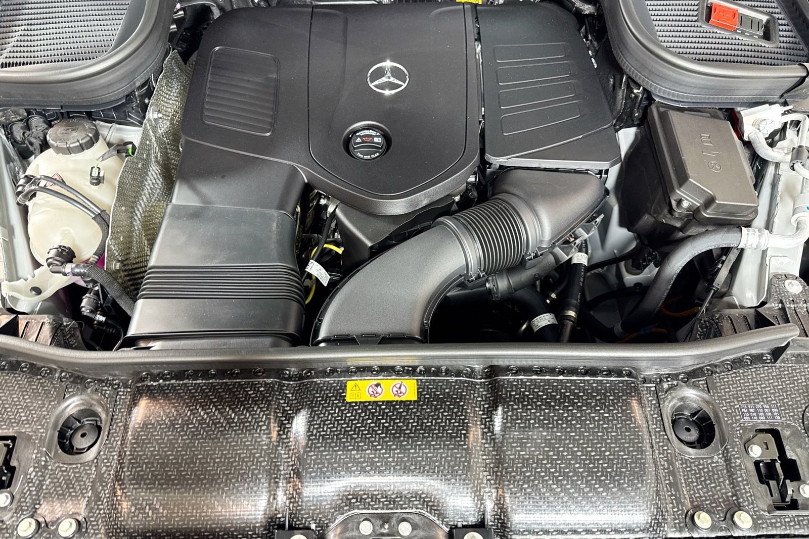 New 2026 MANUFAKTUR Alpine Grey Mercedes-Benz GLE 350 image 28