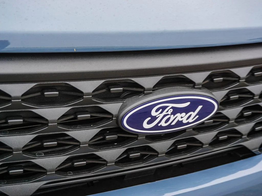 New 2026 Gray Ford XLT image 11