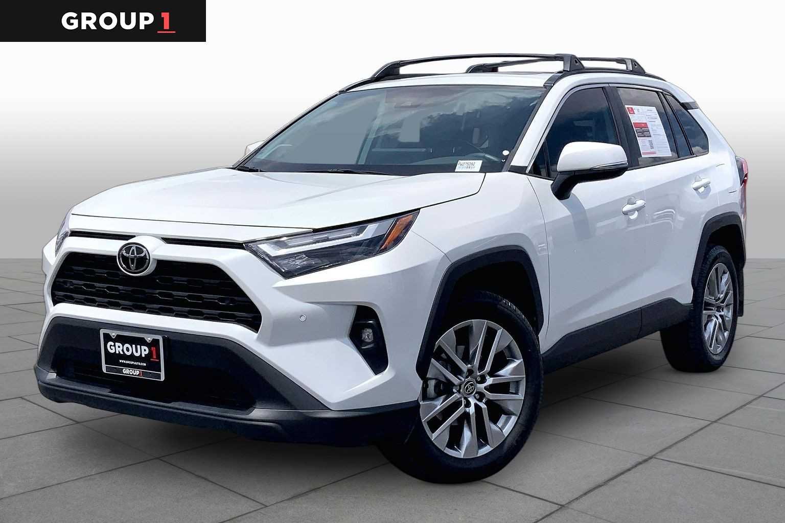 2023 Toyota RAV4 XLE Premium
