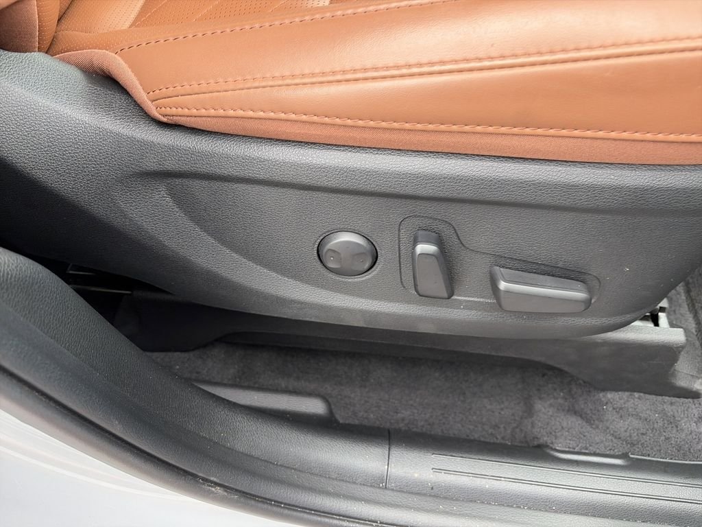 Used 2024 Wolf Gray Kia SX-Prestige X-Line image 40