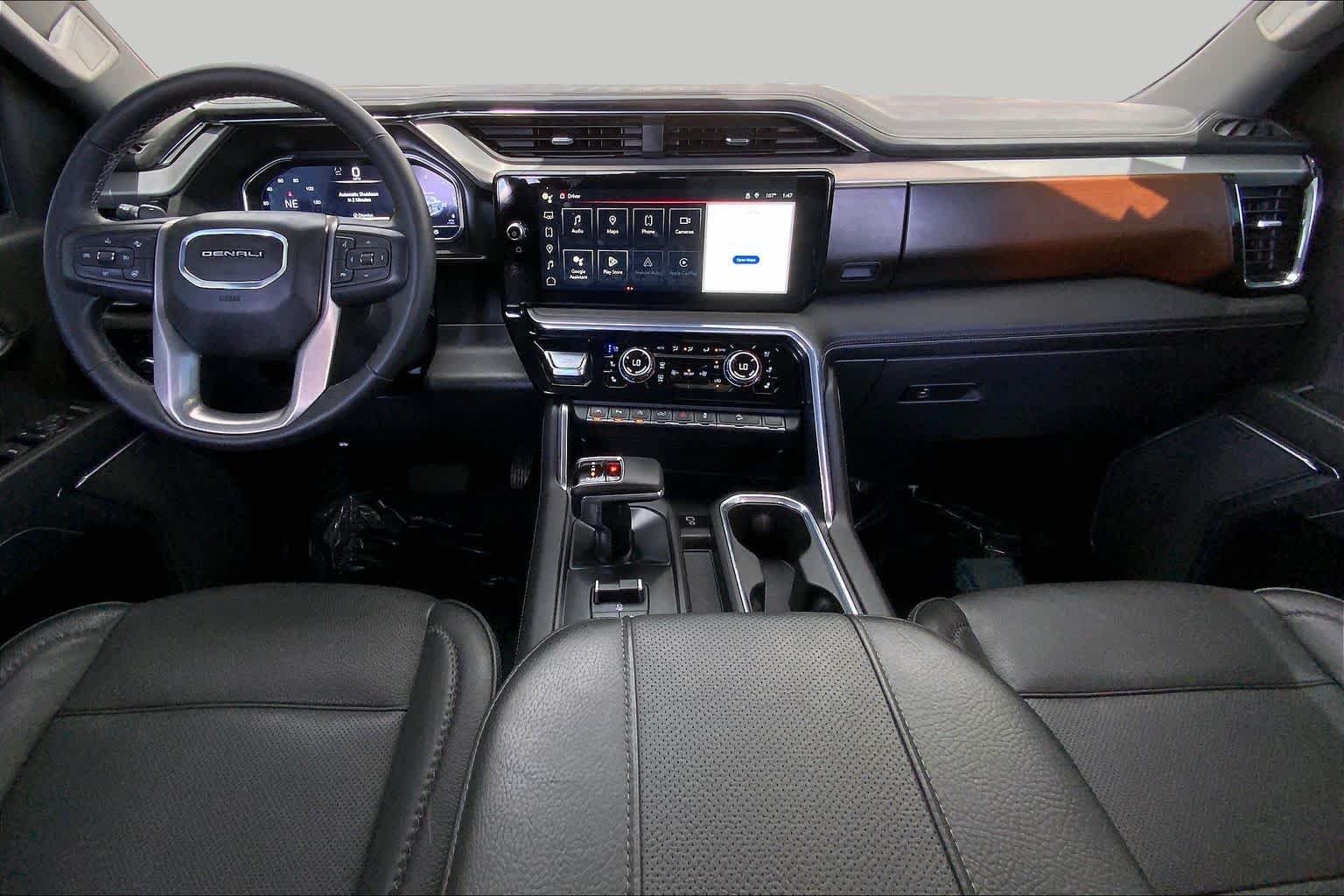 Used 2025 Onyx Black GMC Denali image 13