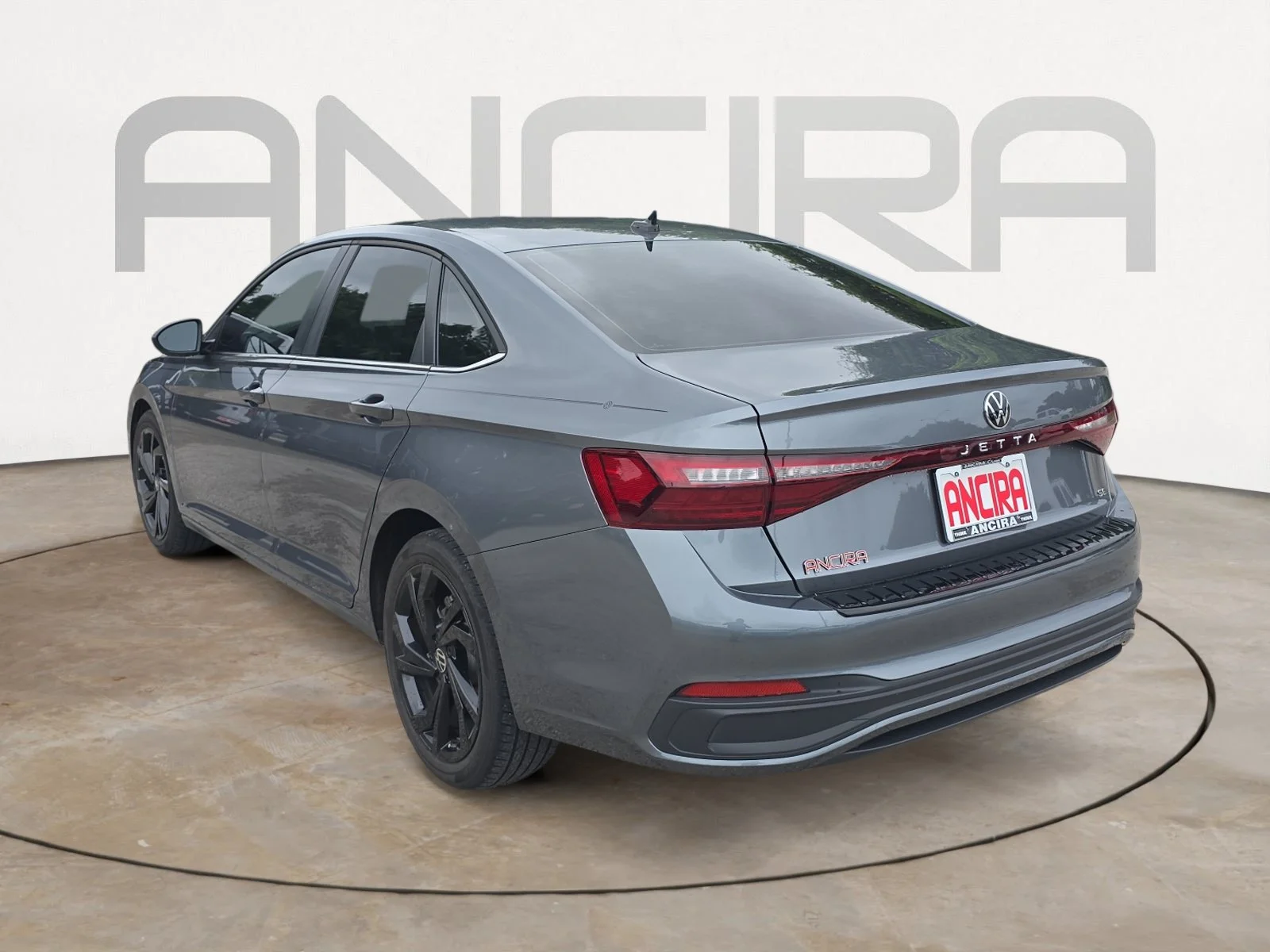 Used 2025 Gray Volkswagen SE image 8