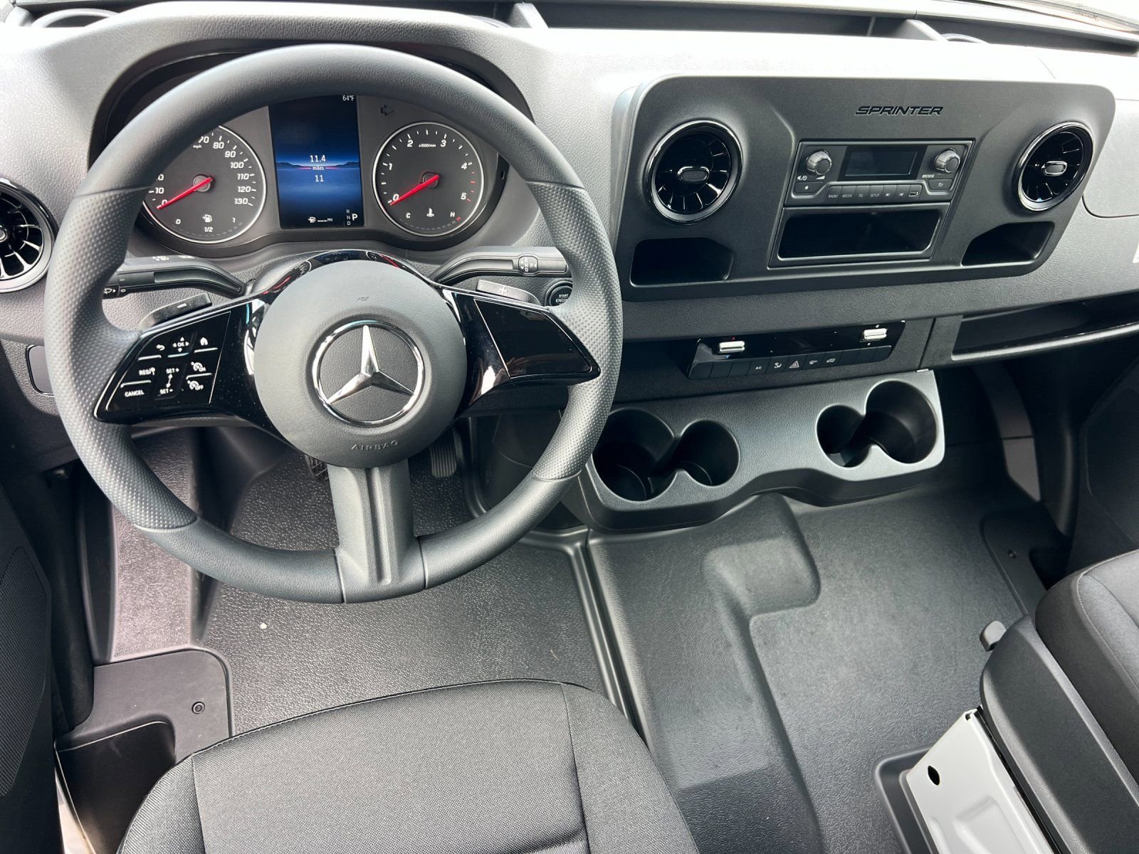 New 2026 Arctic White Mercedes-Benz  image 3