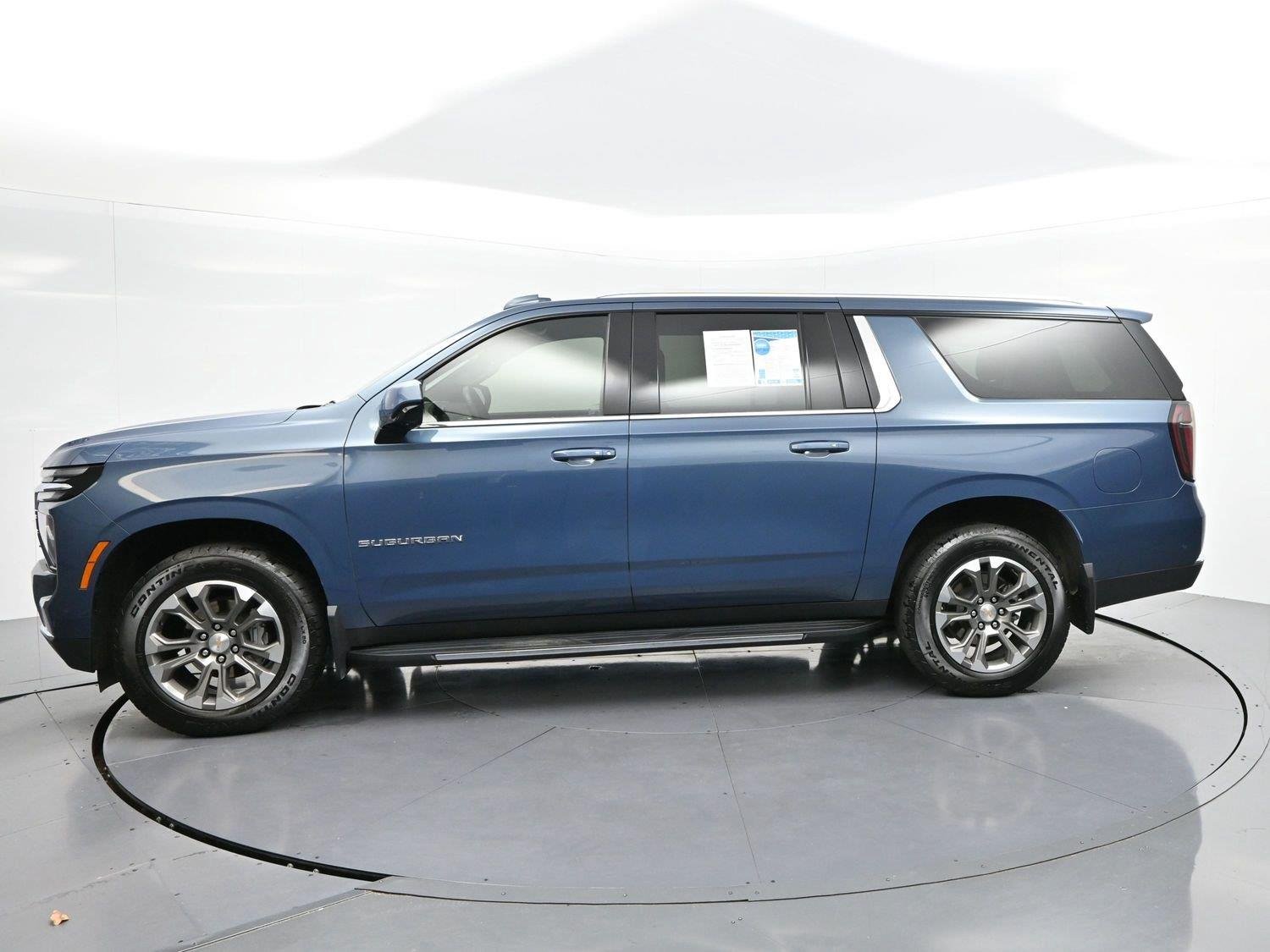Used 2025 Lakeshore Blue Metallic Chevrolet LS image 4